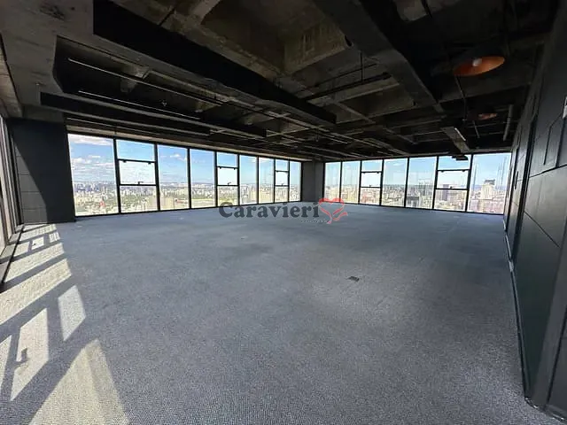 Sala à venda ou para alugar, no bairro Bela Vista em São Paulo