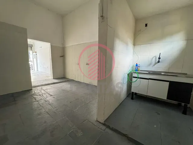 Sala para alugar, no bairro km 18 em Osasco