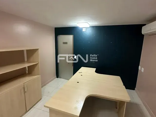 Sala à venda, no bairro Barbalho em Salvador