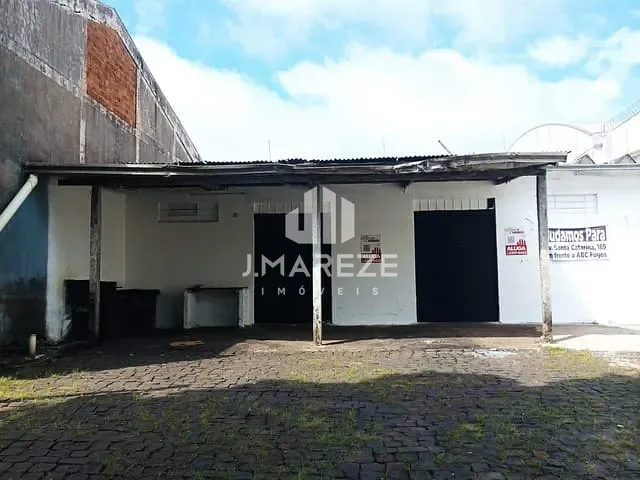 Sala com 375m², à venda ou para alugar, no bairro Vila São Miguel em Apucarana