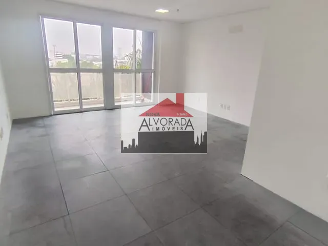 Sala com 35m², à venda, no bairro Vila Leopoldina em São Paulo