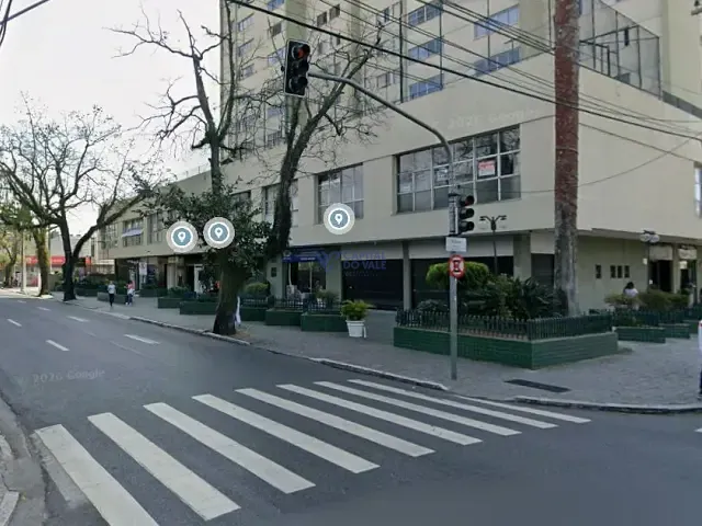 Sala à venda ou para alugar, no bairro Centro em São José dos Campos