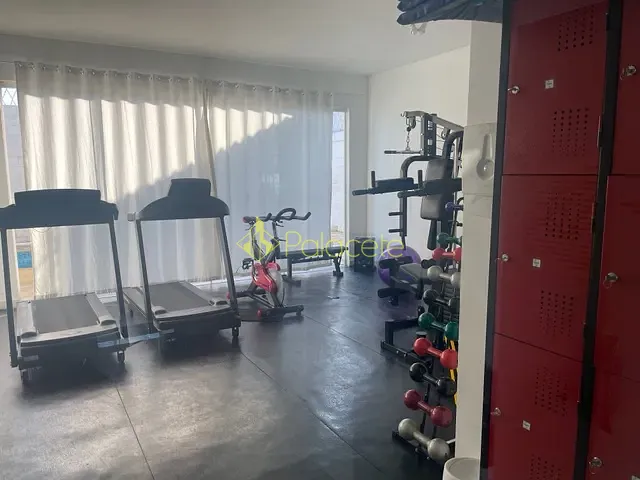 Sala com 175m², à venda, no bairro Residencial Maricá em Pindamonhangaba