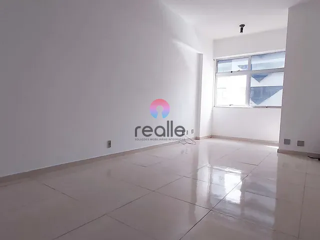 Sala com 24m², à venda, no bairro Santa Efigênia em Belo Horizonte