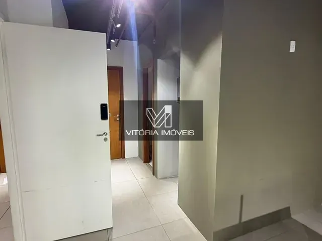 Sala com 67m², para alugar, no bairro Enseada do Suá em Vitória