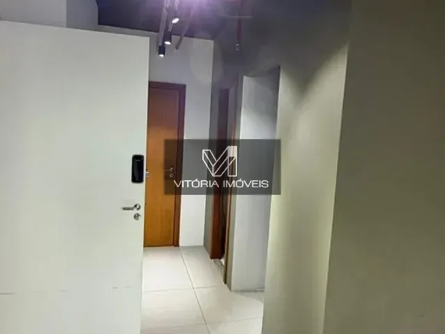 Sala com 67m², para alugar, no bairro Enseada do Suá em Vitória