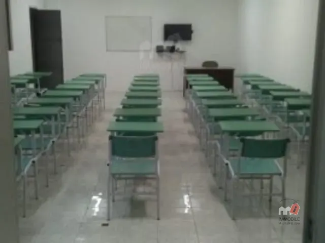 Sala com 30m², à venda, no bairro Alto da Serra em Petrópolis