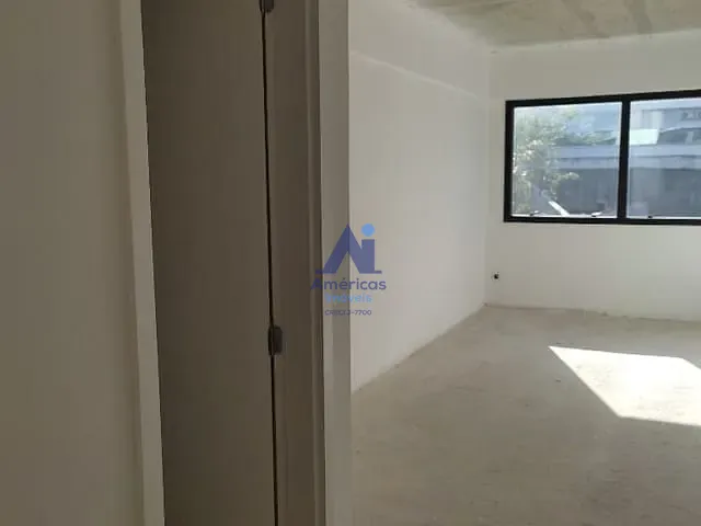 Sala para alugar, no bairro Freguesia (Jacarepaguá) em Rio de Janeiro