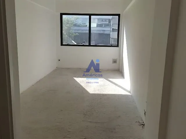 Sala para alugar, no bairro Freguesia (Jacarepaguá) em Rio de Janeiro