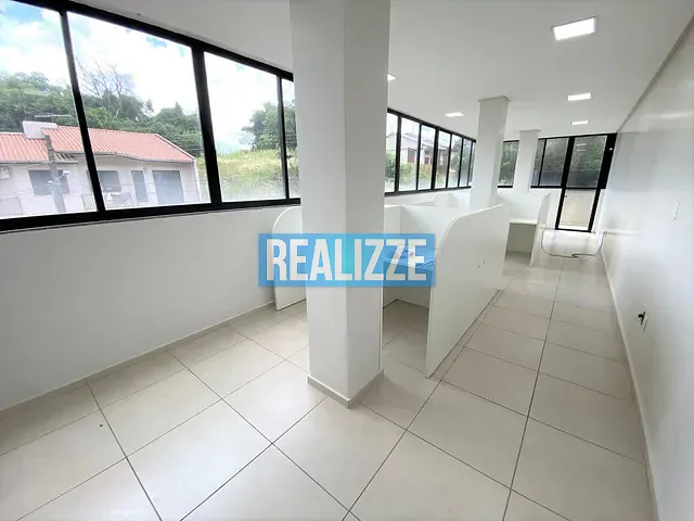 Sala para alugar, no bairro Centro em Marau