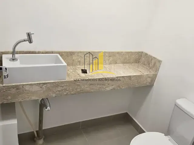 Sala à venda ou para alugar, no bairro Vila Matilde em São Paulo