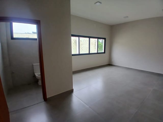 Sala para alugar, no bairro Jardim Recanto do Bosque em São João da Boa Vista