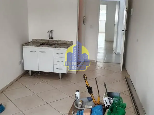 Sala com 24m², para alugar, no bairro Centro em Osasco