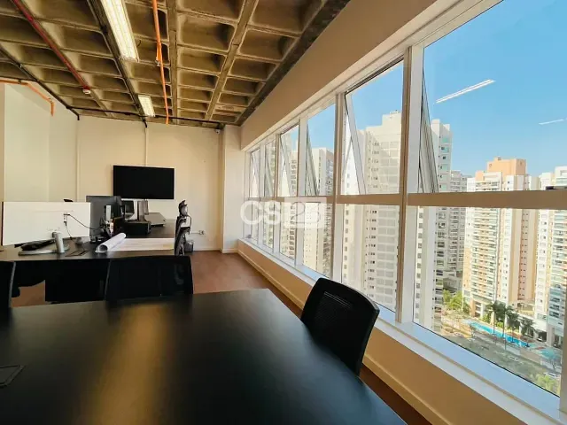 Sala à venda, no bairro Gleba Fazenda Palhano em Londrina