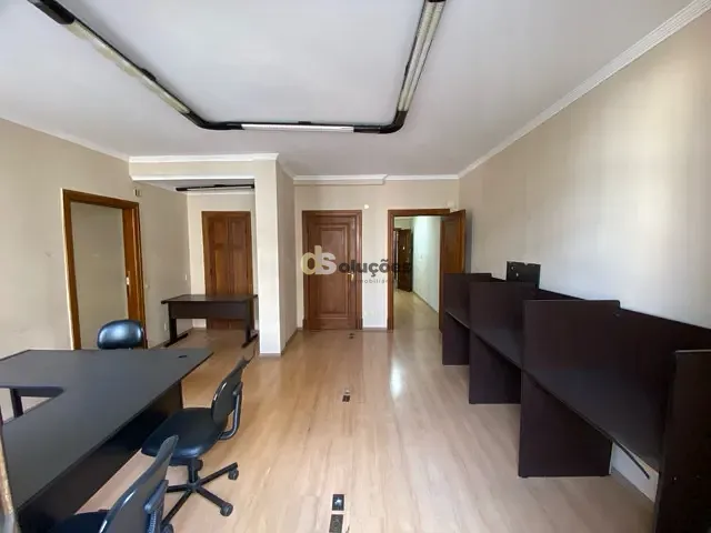 Sala com 202m², à venda ou para alugar, no bairro República em São Paulo