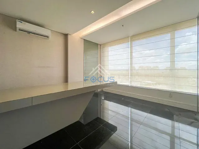 Sala com 95m², à venda, no bairro Anhangabaú em Jundiaí