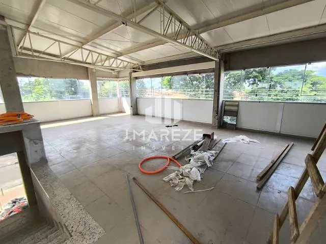 Sala com 140m², para alugar, no bairro Vila São José em Apucarana