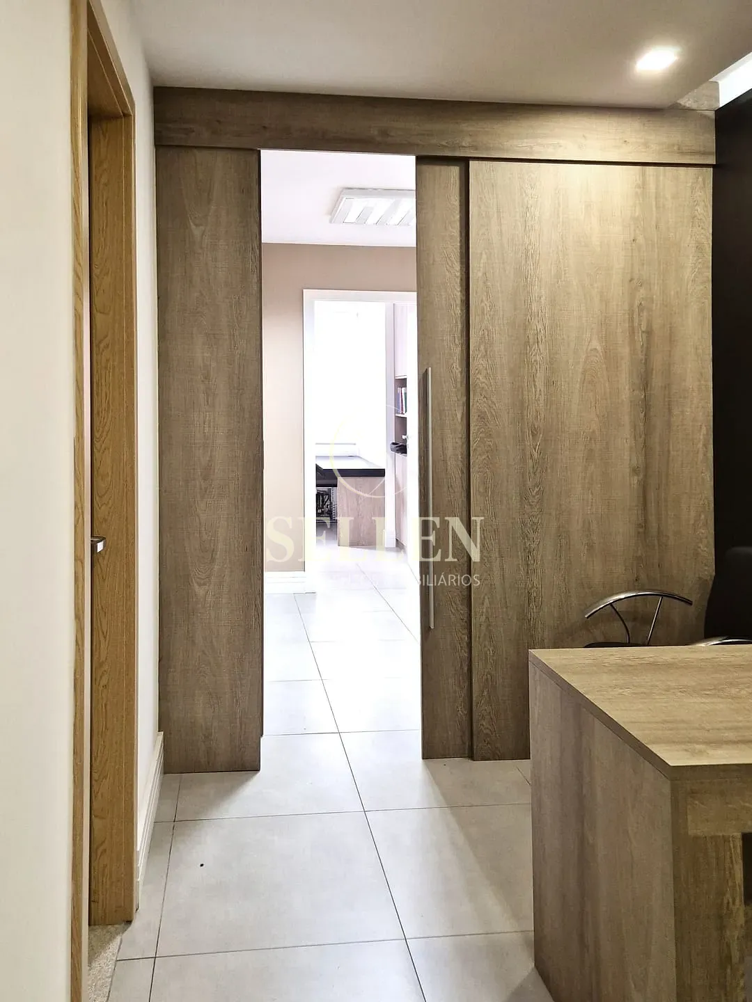 Sala-Conjunto, 132 m² - Foto 1