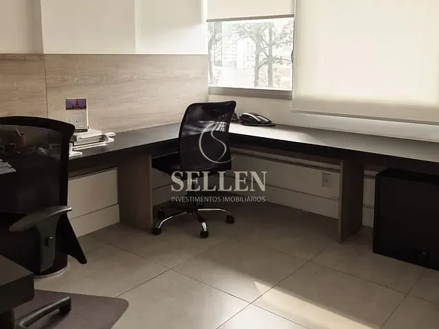 Sala com 254m², à venda, no bairro Menino Deus em Porto Alegre