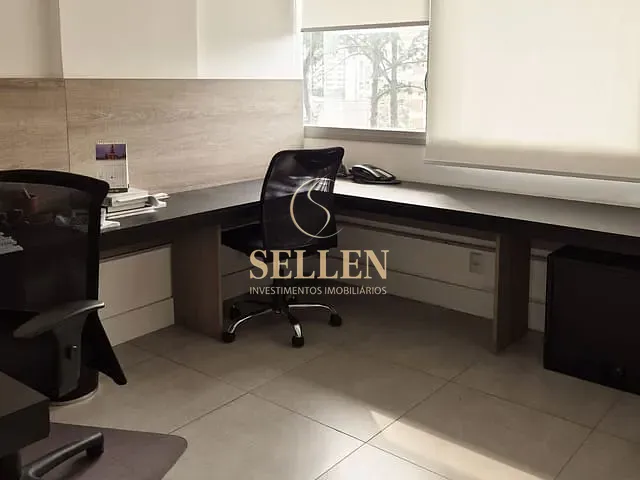 Sala com 254m², à venda, no bairro Menino Deus em Porto Alegre