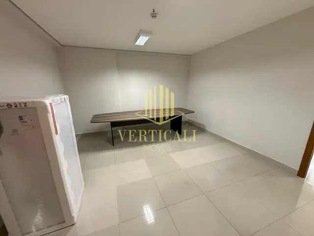 Sala para alugar, no bairro Bosque da Saúde em Cuiabá