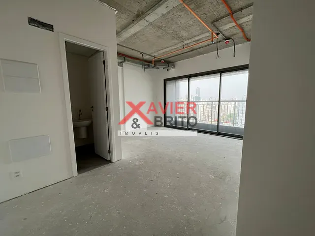 Sala à venda, no bairro Cidade Mãe do Céu em São Paulo