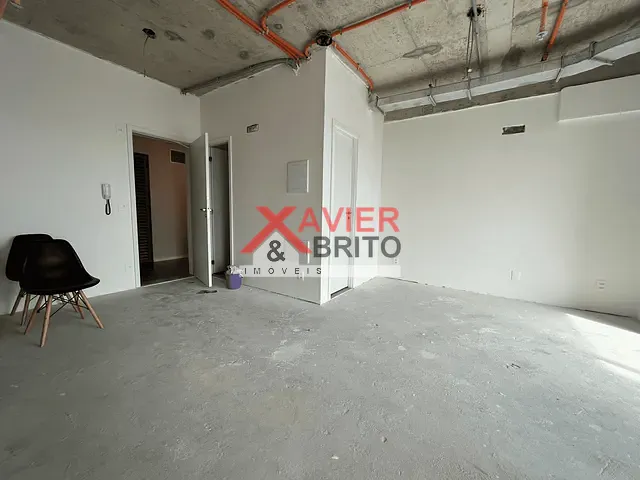 Sala à venda, no bairro Cidade Mãe do Céu em São Paulo