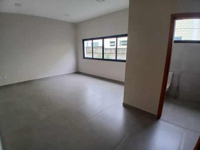 Sala para alugar, no bairro Jardim Recanto do Bosque em São João da Boa Vista
