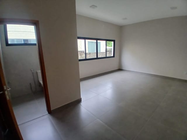 Sala para alugar, no bairro Jardim Recanto do Bosque em São João da Boa Vista