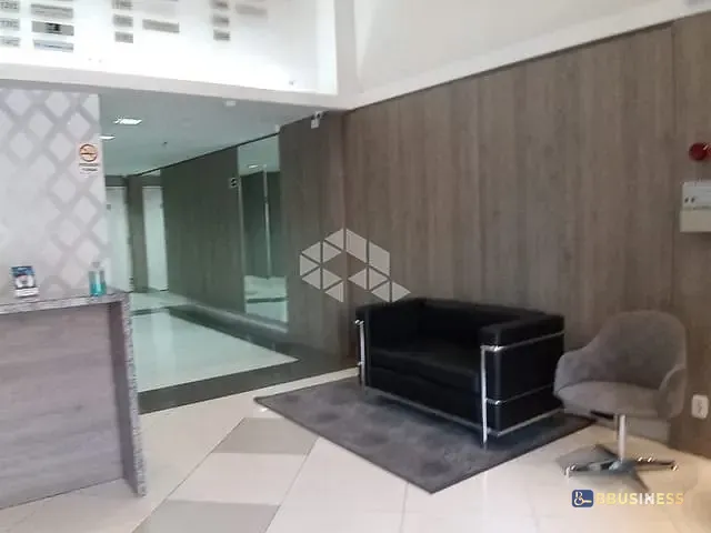 Sala à venda, no bairro Centro em Caxias do Sul