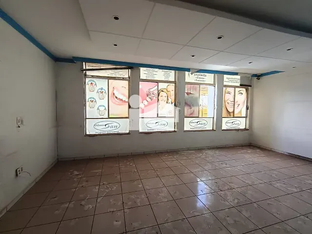 Sala para alugar, no bairro Centro em Rolândia