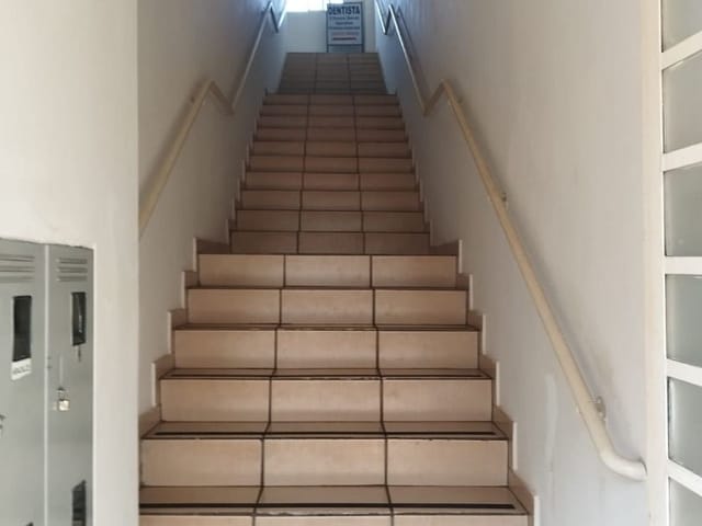 Sala para alugar, no bairro Centro em Cambé