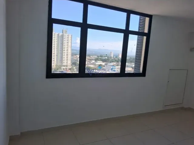 Sala à venda ou para alugar, no bairro Centro em São José dos Campos