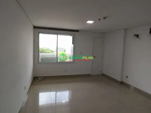 Sala à venda, no bairro Jóquei em Teresina