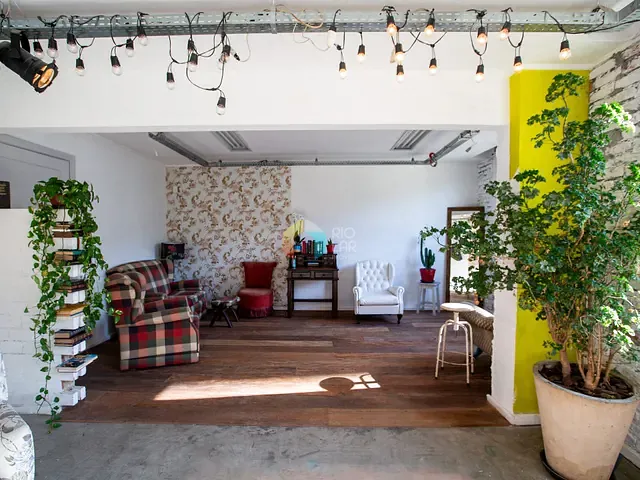 Sala com 100m², para alugar, no bairro Centro em Rio de Janeiro