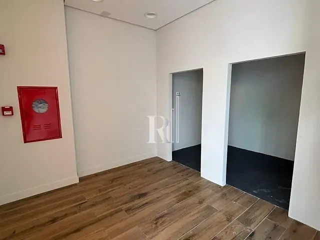 Sala para alugar, no bairro Centro em Tijucas