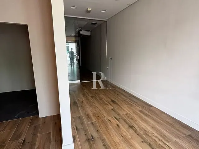 Sala para alugar, no bairro Centro em Tijucas
