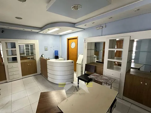 Sala para alugar, no bairro Belém em São Paulo