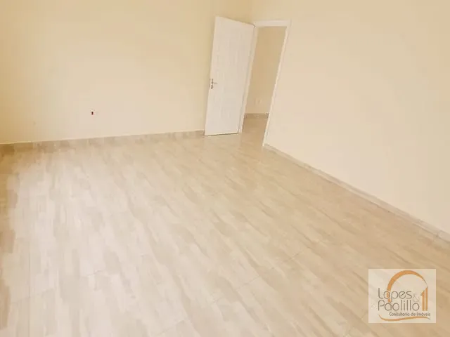 Sala com 520m², para alugar, no bairro Centro em Atibaia