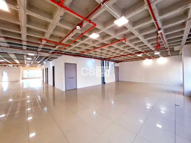 Sala com 283m², para alugar, no bairro Gleba Fazenda Palhano em Londrina