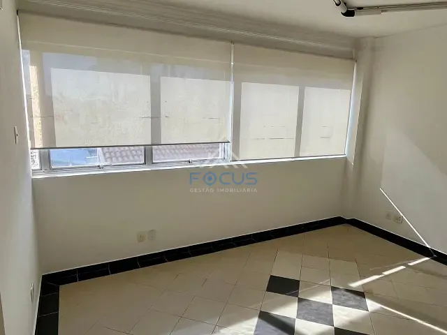 Sala à venda, no bairro Vila Boaventura em Jundiaí