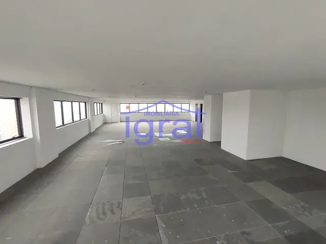 Sala com 408m², para alugar, no bairro Mirandópolis em São Paulo