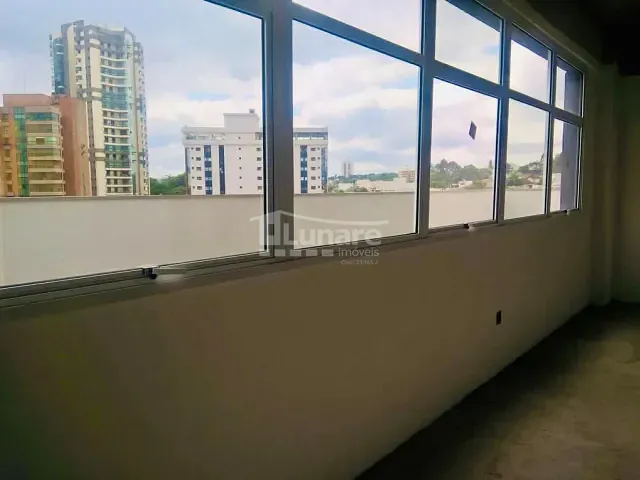 Sala com 203m², à venda, no bairro Parque Monte Líbano em Mogi das Cruzes
