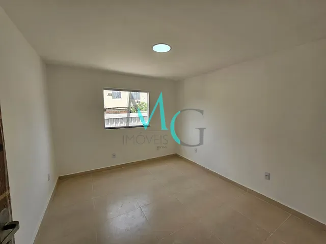 Sala para alugar, no bairro Vigário Geral em Rio de Janeiro