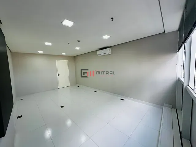 Sala para alugar, no bairro Gleba Fazenda Palhano em Londrina