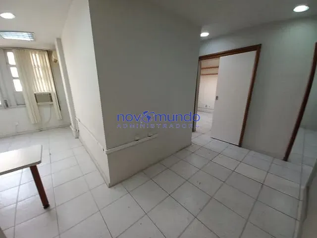 Sala para alugar, no bairro Centro em Rio de Janeiro