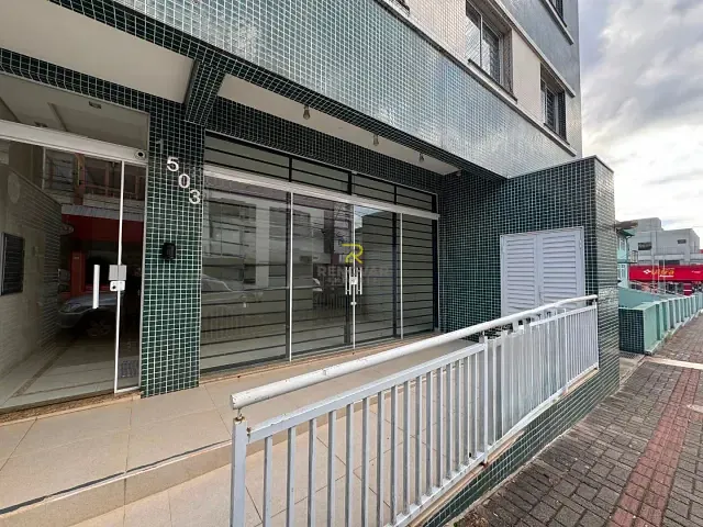 Sala com 150m², para alugar, no bairro Centro em Guarapuava