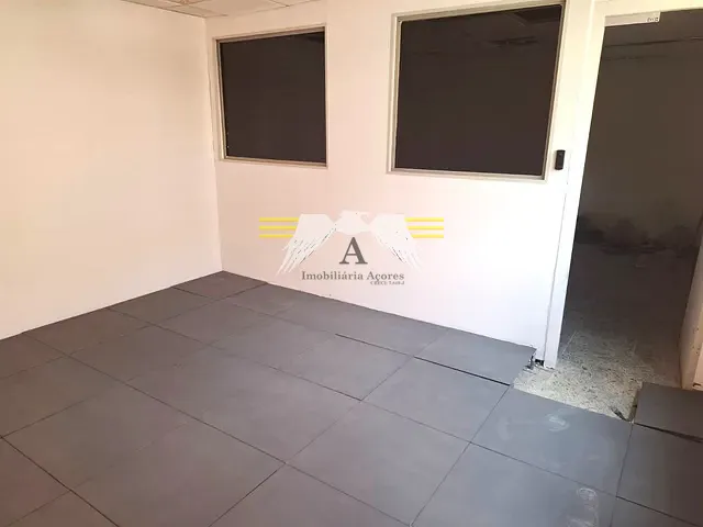 Sala à venda, no bairro República em São Paulo