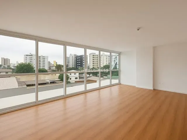 Sala à venda, no bairro São Pelegrino em Caxias do Sul