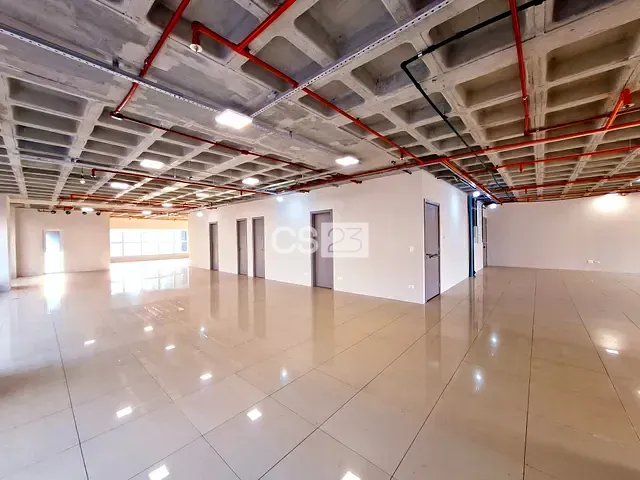 Sala com 248m², à venda ou para alugar, no bairro Gleba Fazenda Palhano em Londrina